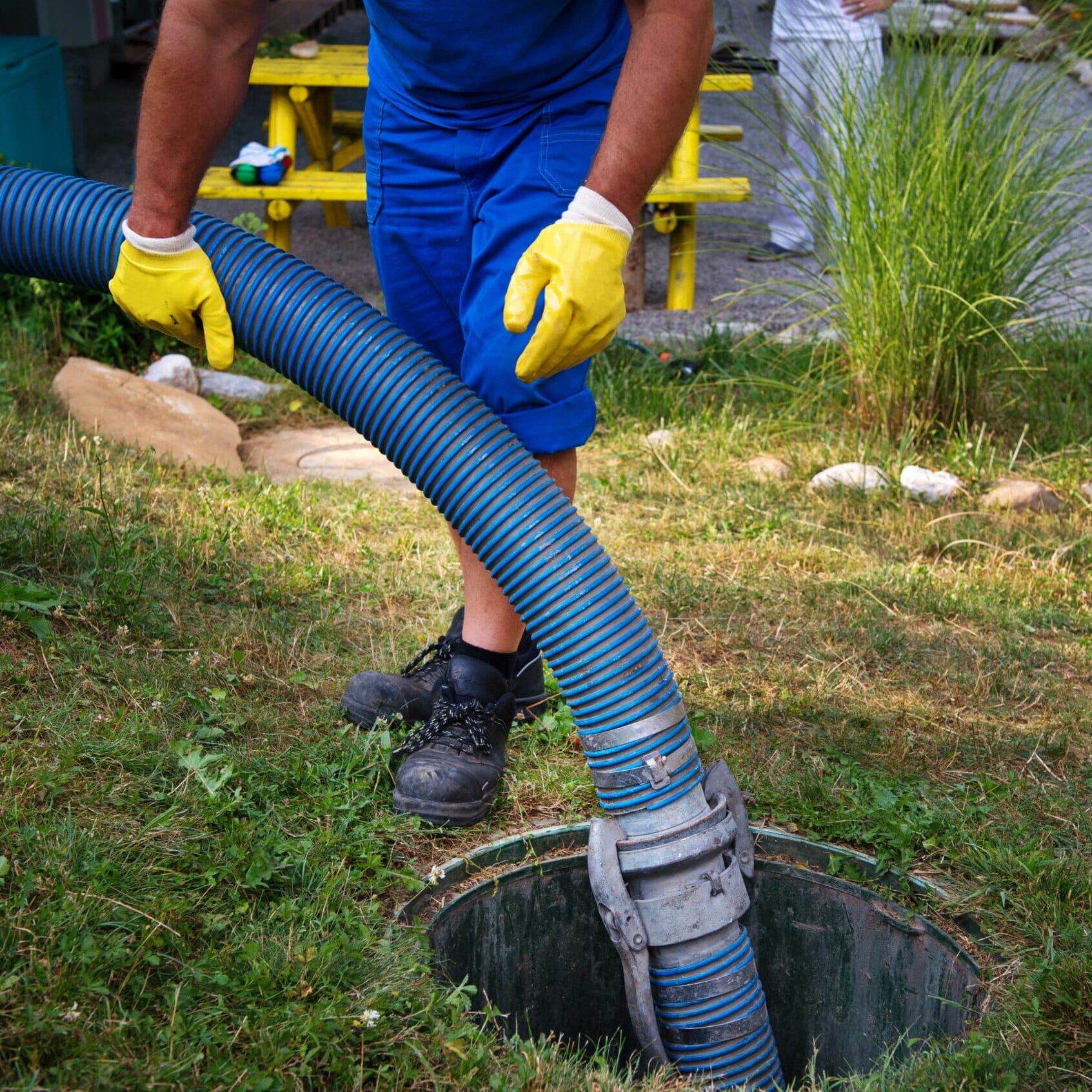 Vidange de fosse septique à Huy par Égout Clean, experts en entretien de fosses septiques